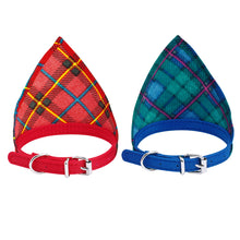 Load image into Gallery viewer, Cat Bandana Green &amp; Red

