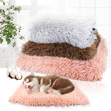 Load image into Gallery viewer, Bed Mat Soft Fleece
